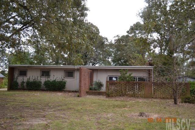 3258 21st Ave., Hickory, NC 28601