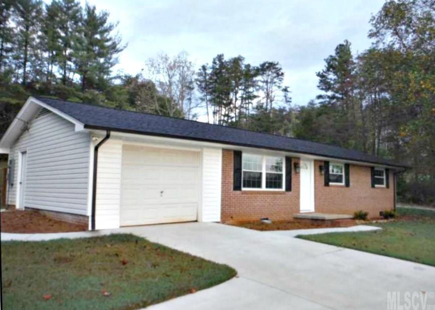 300 Cemetery Loop Rd., Hickory, NC 28601