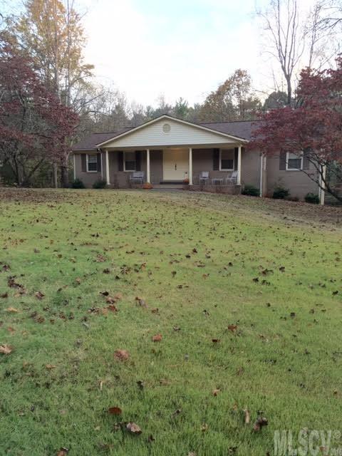 311 Poteat Dr., Morganton, NC 28655