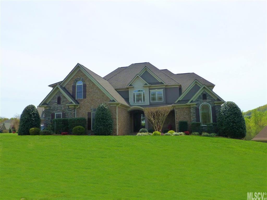 5858 Bakers Point, Hickory, NC 28602