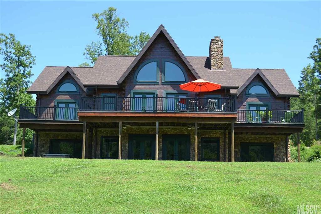 1490 Charles Franklin Ln., Morganton, NC 28655