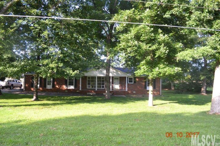2418 Reepsville Rd., Lincolnton, NC 28092