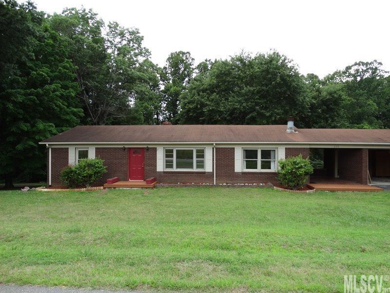 335 Hickory Airport Rd., Hickory, NC 28601