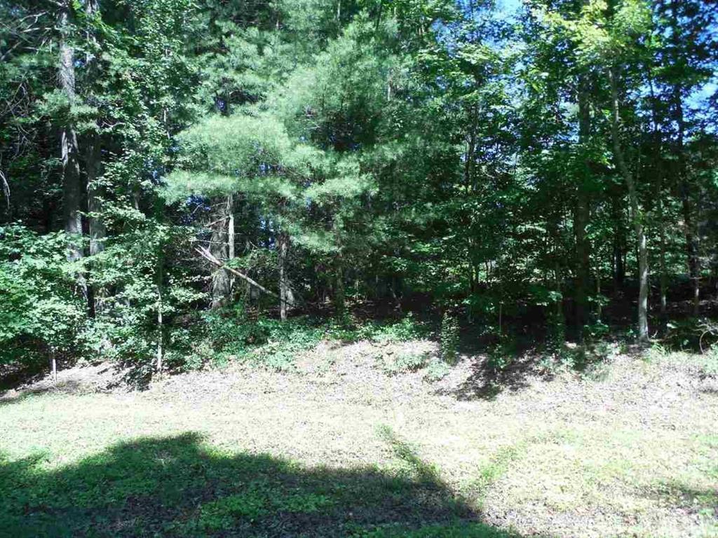 2168 Brady Ln., Hickory, NC 28601