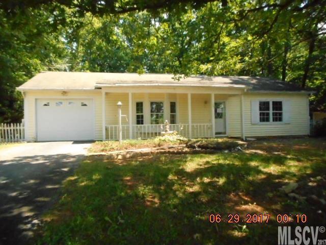 105 Woodlea Dr., Morganton, NC 28655