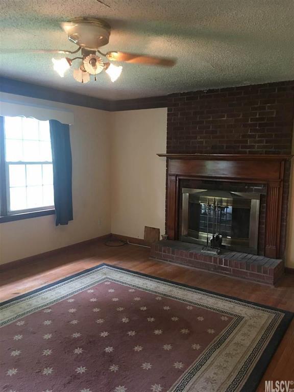 1160 Neighbors Ln., Newton, NC 28658