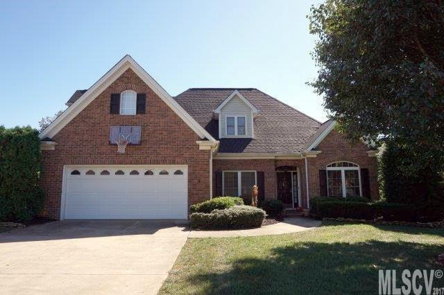 1460 Sweetbriar Ln., Hickory, NC 28602