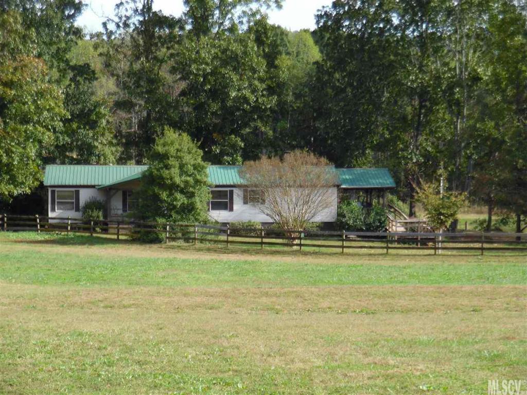 2932 Rant Drum Rd., Maiden, NC 28650