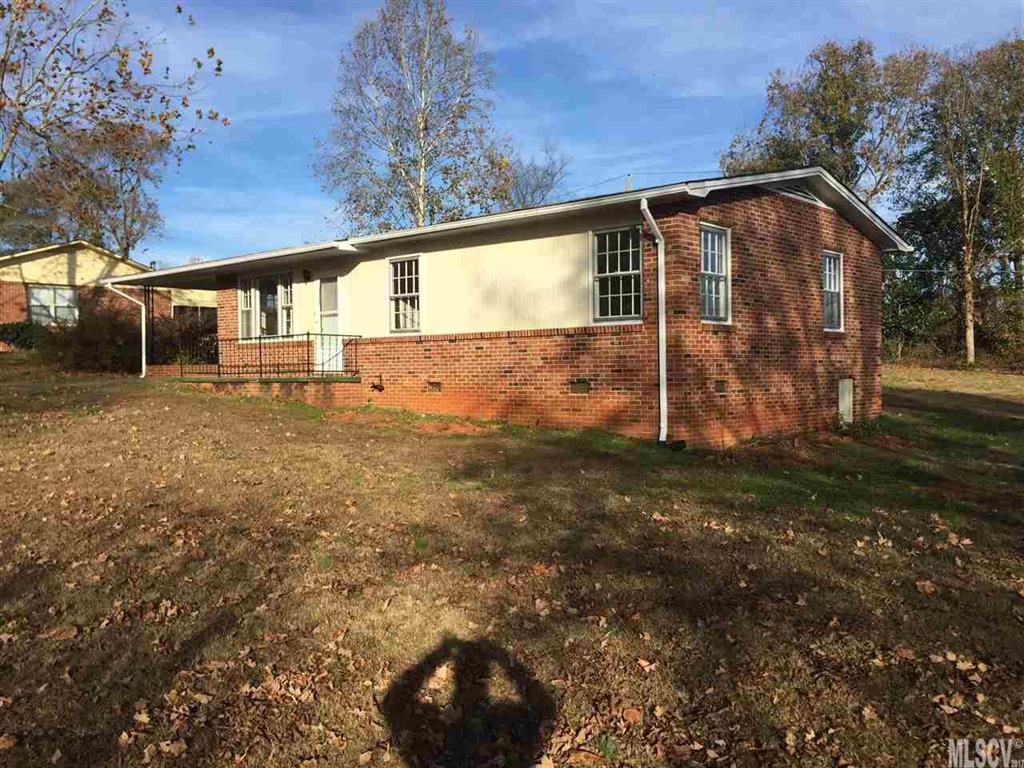1728 31st St., Hickory, NC 28601