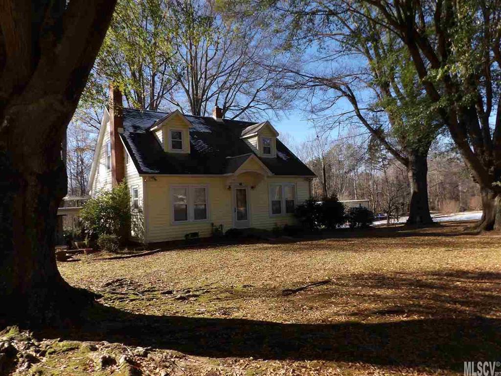 233 Cape Hickory Rd., Hickory, NC 28601