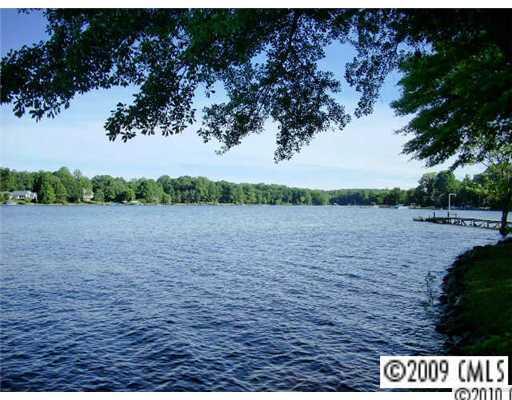 4568 Ivy Run Ln., Denver, NC 28037