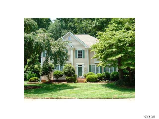 8800 New Oak Ln., Huntersville, NC 28078