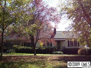 1005 E Maple Ave., Gastonia, NC 28054