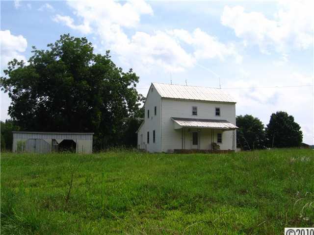 370 Fanjoy Rd., Statesville, NC 28625