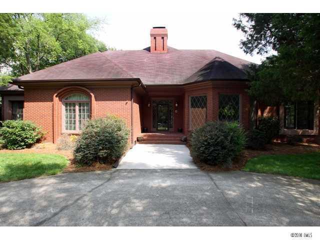 3943 Black Sycamore Dr., Charlotte, NC 28266