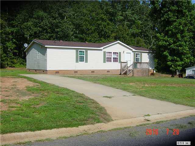 1010 Wesbrooke Ct., Bessemer City, NC 28016