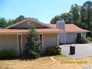 1479 Heritage Farm Rd., Hickory, NC 28601