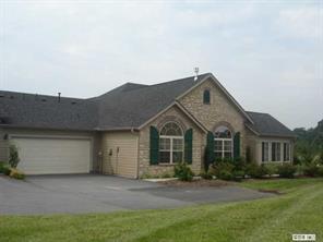 824 Wynnshire Dr. #B, Hickory, NC 28601