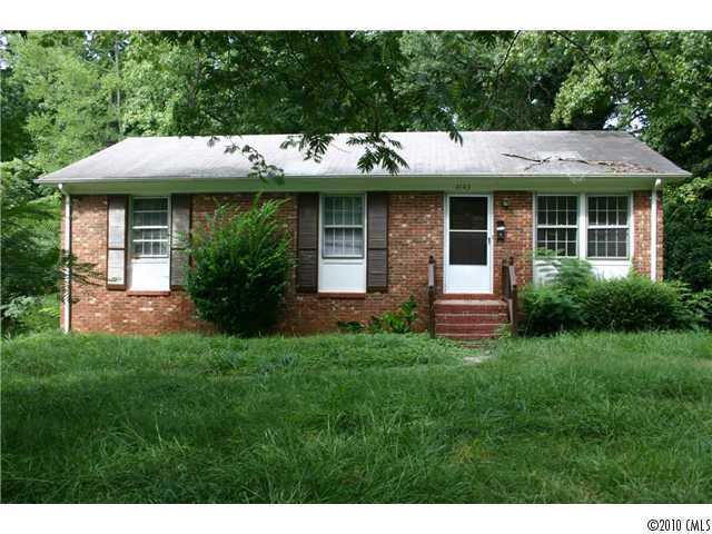 4143 Somerdale Ln., Charlotte, NC 28205