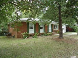 624 E Matthews St., Matthews, NC 28105