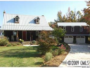8855 Dog Leg Rd., Sherrills Ford, NC 28673