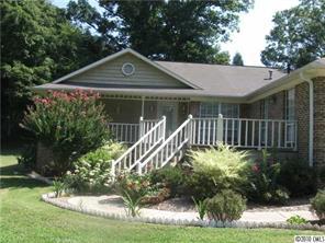 604 Willow Ln., Harrisburg, NC 28075