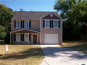 327 Stone Post Rd., Charlotte, NC 28217