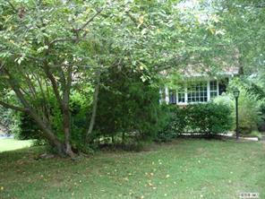 6714 Brookmeade Dr., Charlotte, NC 28226