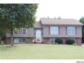 1876 Plaza Dr., Hickory, NC 28602