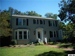 917 Queens Rd., Charlotte, NC 28207