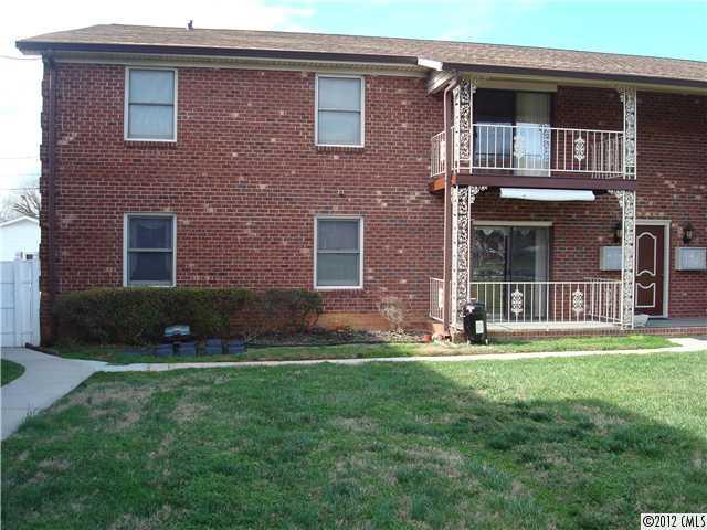 2135 Carriage Woods Ln. #54-5, Kannapolis, NC 28081