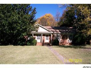 6201 Bridgeport Dr., Charlotte, NC 28215