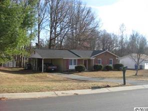 215 Valleybrook Ln., Troutman, NC 28166