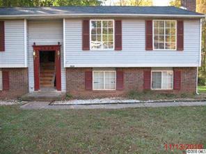 1026 Glenfiddich Dr., Charlotte, NC 28215