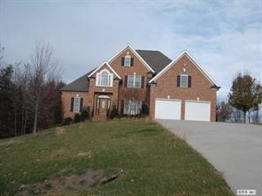7751 Valley View Ct., Hickory, NC 28601