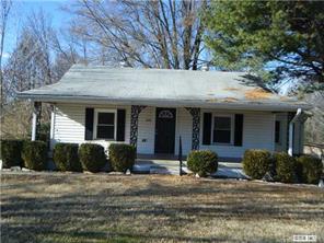 423 Shinnville Rd., Mooresville, NC 28115