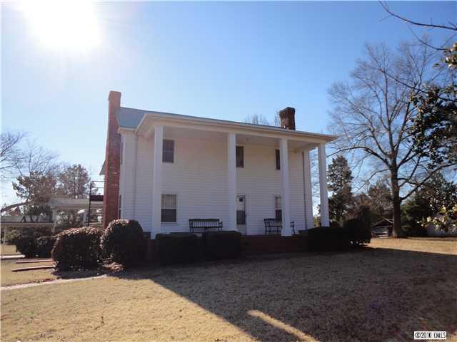 375 E Barkley Rd., Statesville, NC 28677