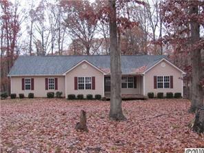 8610 Lochinvar Dr., Charlotte, NC 28227