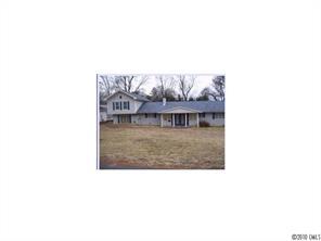 1323 Forsythia Cir., Charlotte, NC 28208