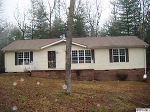 16 Pole Branch Ct., Hendersonville, NC 28742