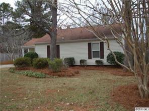 6223 Woodthrush Dr., Charlotte, NC 28227