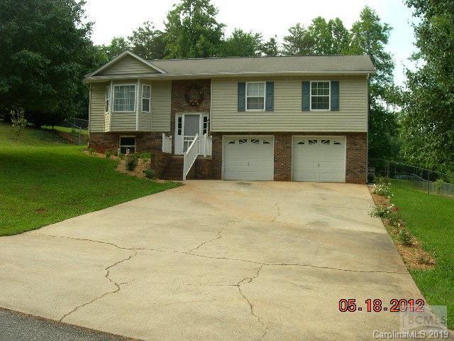 2476 Barefoot Lane, Lenoir, NC 28645