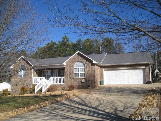 8304 Cedar Bark St., Hickory, NC 28602