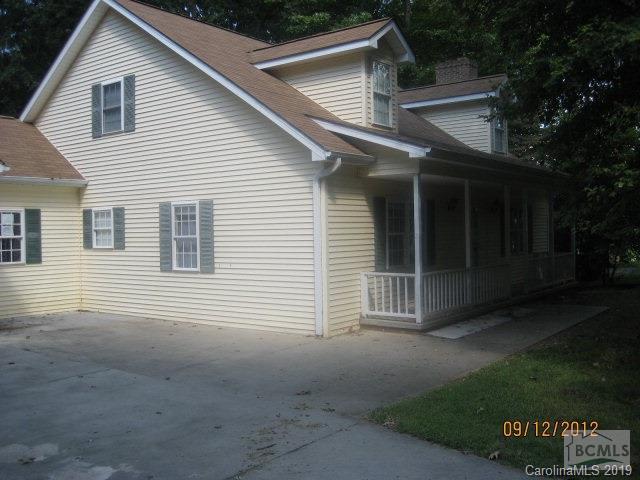 3051 Village Drive, Morganton, NC 28655