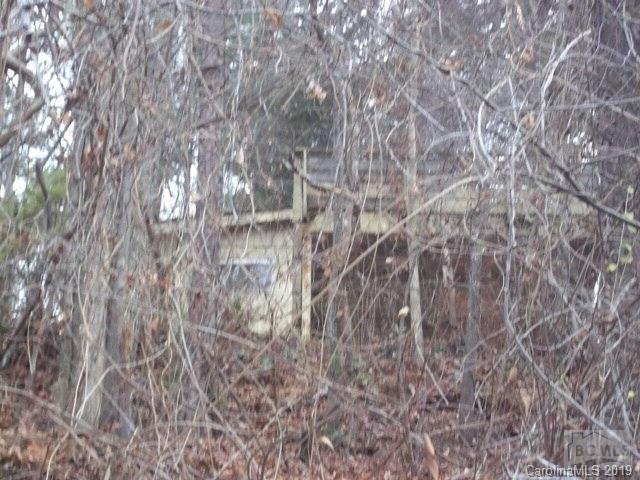2150 Creek View Drive, Hickory, NC 28601