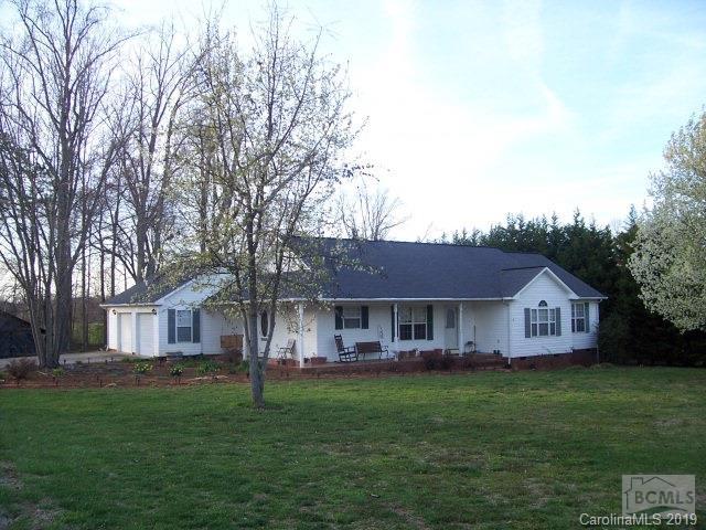 8265 Cedar Bark Street, Hickory, NC 28602