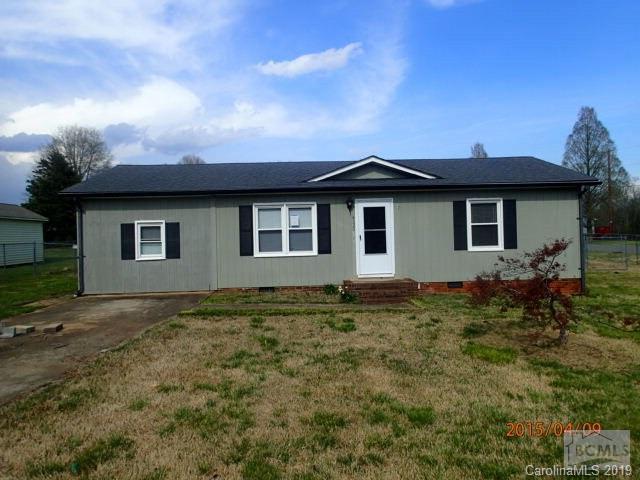 4220 River Road, Hickory, NC 28602