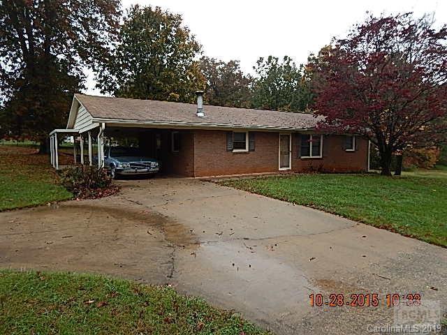 1502 Catawba Te, Lenoir, NC 28645