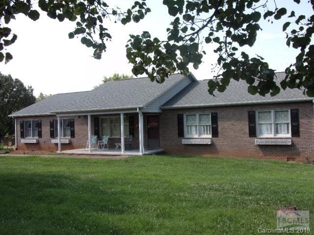 100 Hunting Lane, Morganton, NC 28655