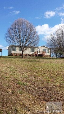 2126 Hunterwood Drive, Hickory, NC 28602
